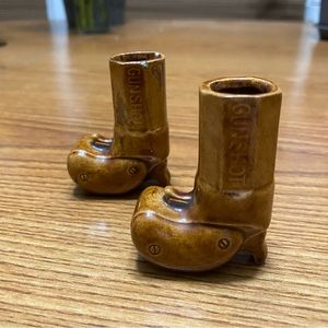 Set of 2 Vintage Ceramic “Gunshot” Revolver Shaped Shot Glasses